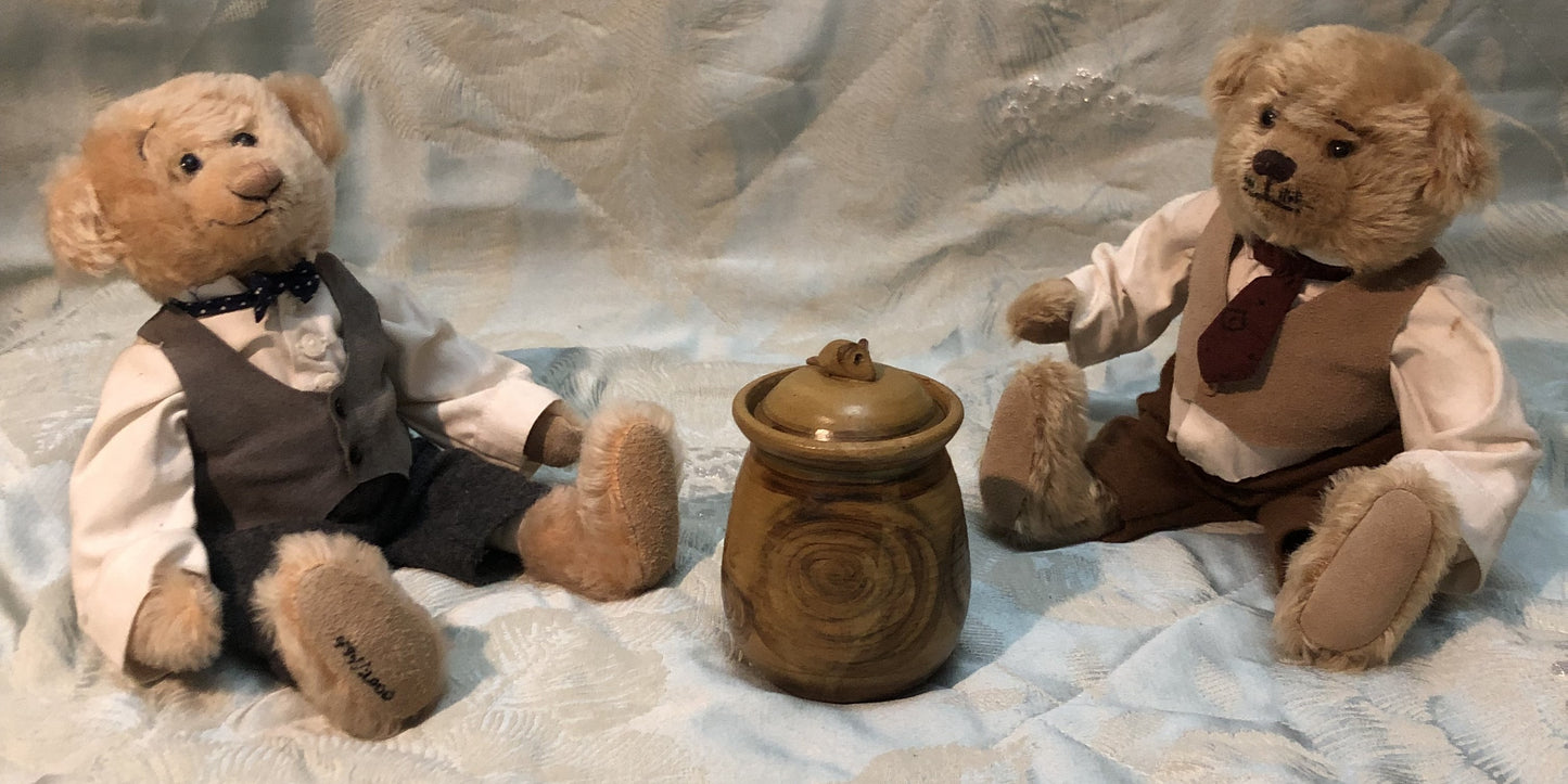 Handmade Studio Pottery Marmalade Pot — Mid 20th Century | Mouse Finial & Incised "Marmalade!" | Very Good