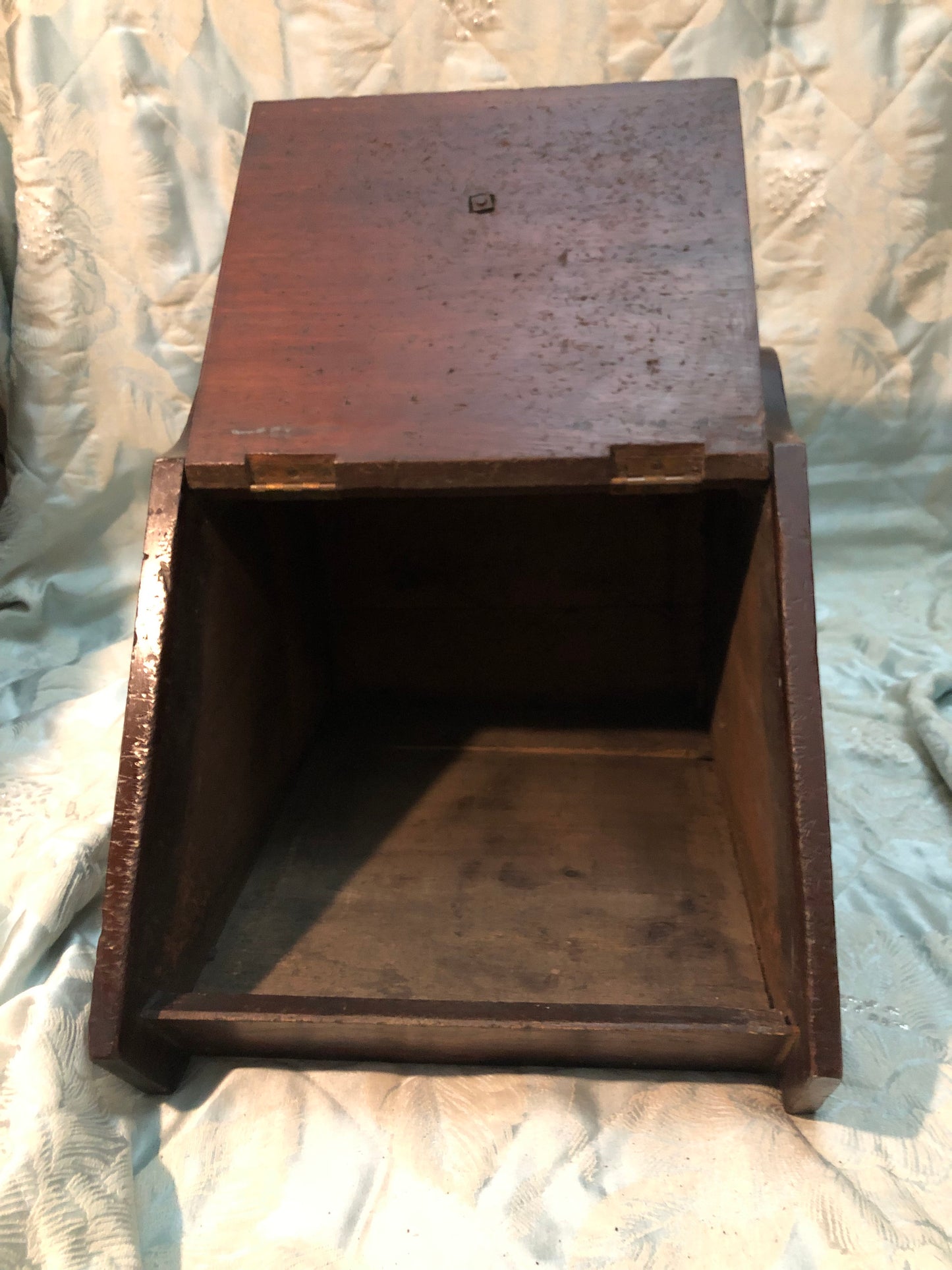 Victorian Mahogany Purdonium Coal Scuttle — Circa 1880–1900 | Brass Fittings & Original Scoop | Very Good