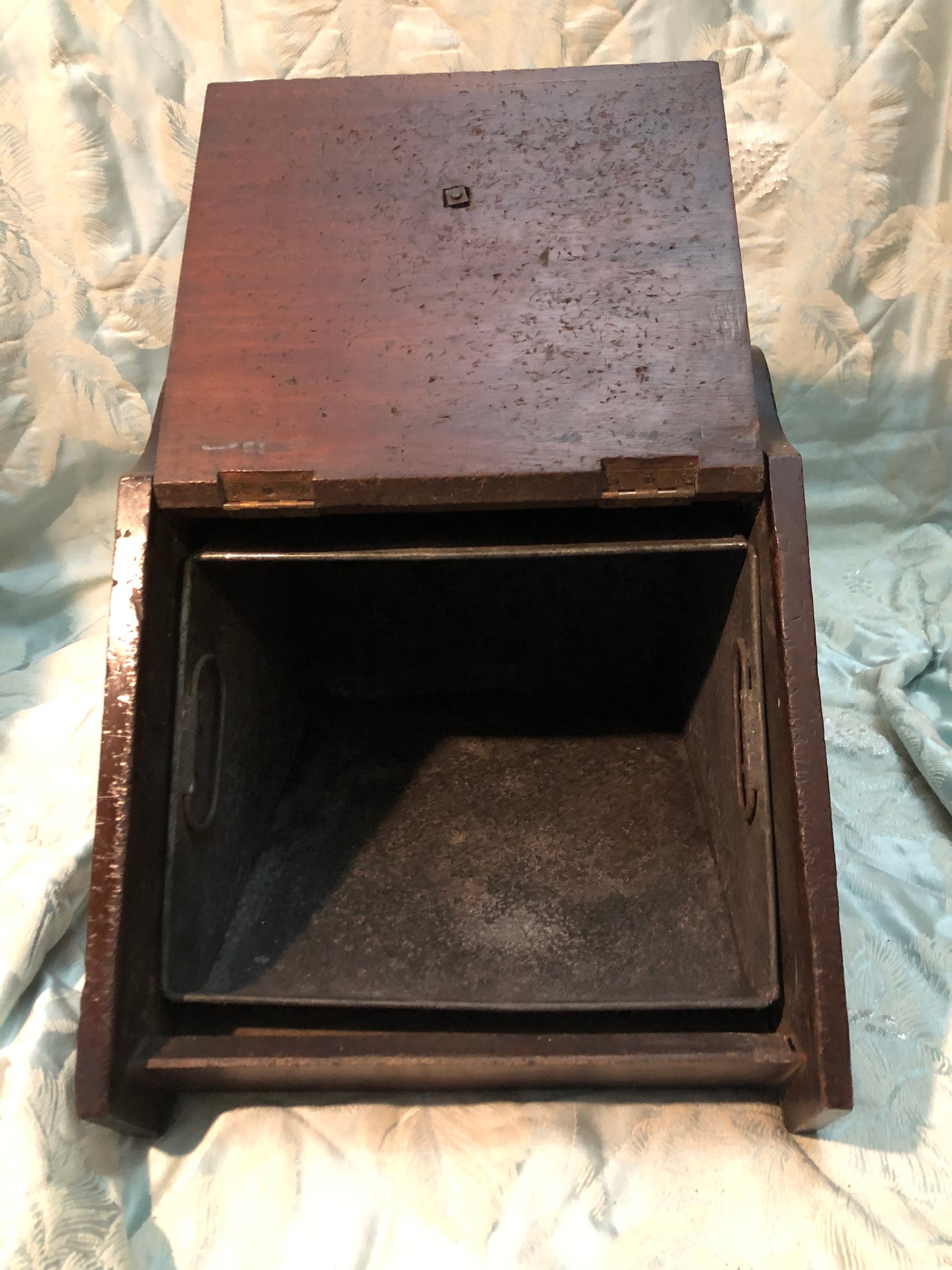 Victorian Mahogany Purdonium Coal Scuttle — Circa 1880–1900 | Brass Fittings & Original Scoop | Very Good