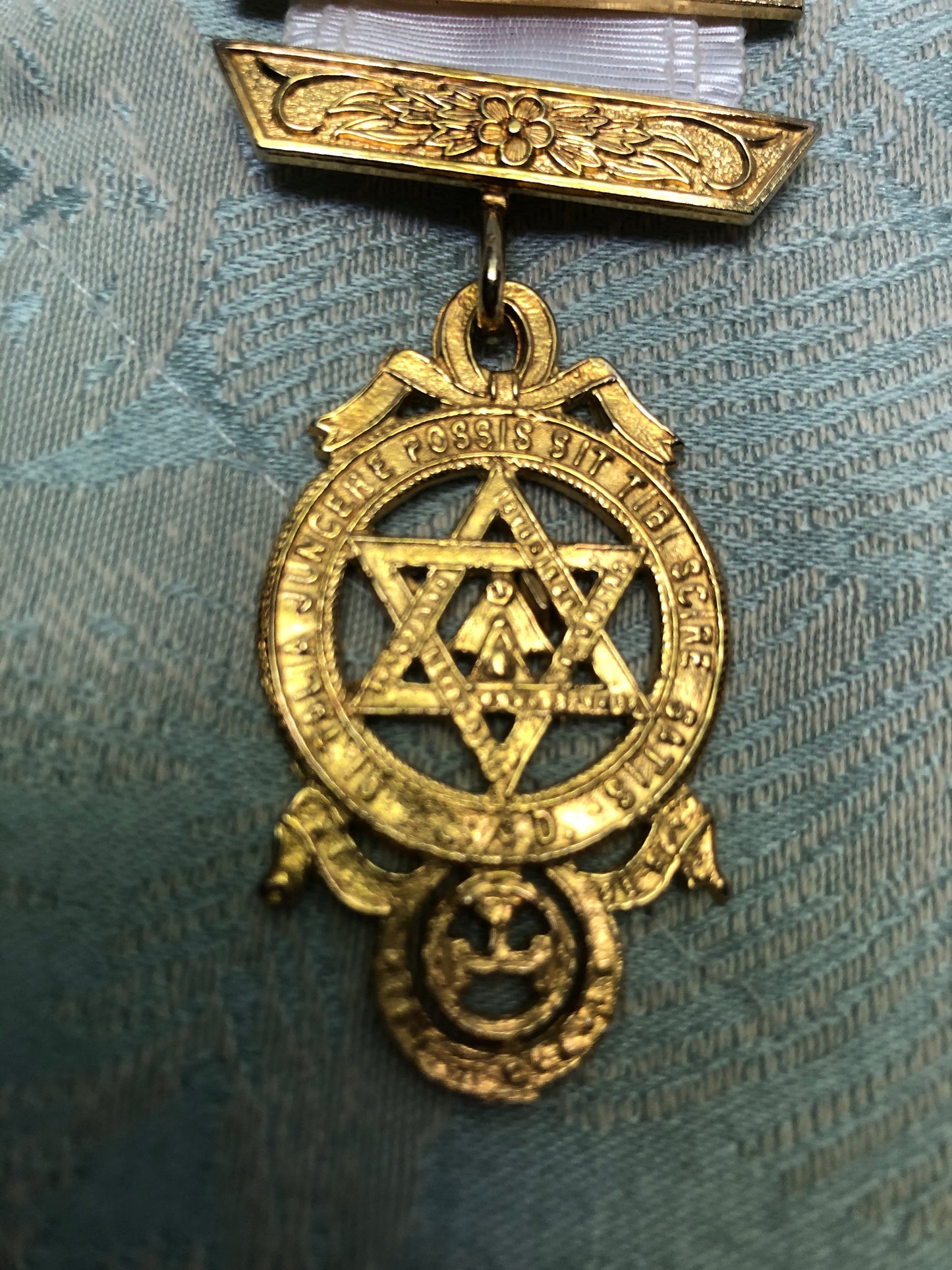 Royal Arch Masonic Jewel — Double Sided | Triple Tau & Latin Mottos | British Fraternal | c.1950–1970 | Very Good
