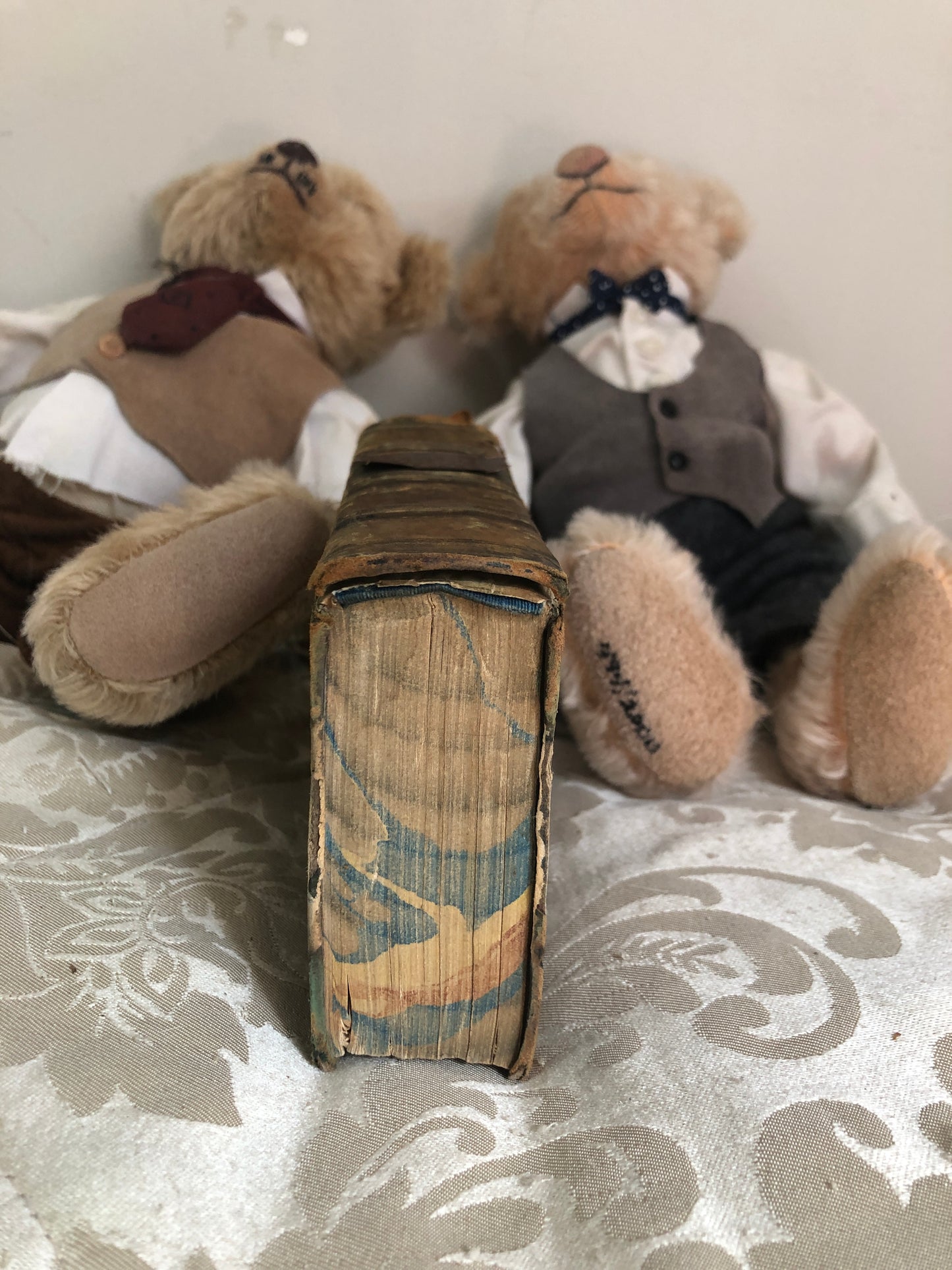 The Complete Sportsman c.1760 & Walton's Complete Angler 1826 — Two Books from the Gresley Collection | Signed Charles Gresley | Antiquarian Field Sports