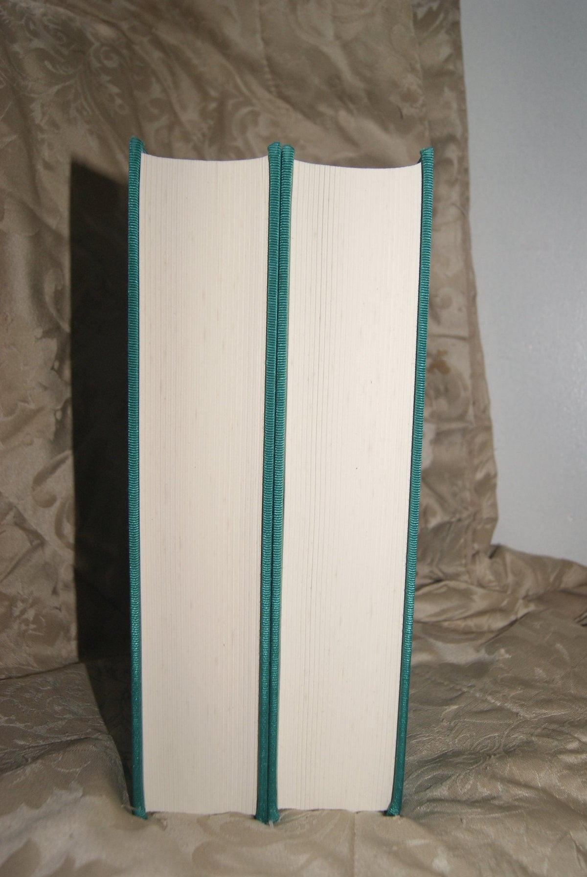 Clarissa — The Folio Society | Samuel Richardson | 1993 | 2 Volume Set with Simon Brett Engravings — view 3