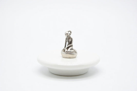 {{ product.title }} - Rare vintage {{ product.type | downcase }} from Novel Relic